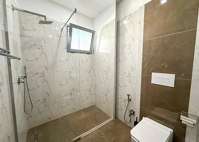 Old Bazaar Värdshus Tirana