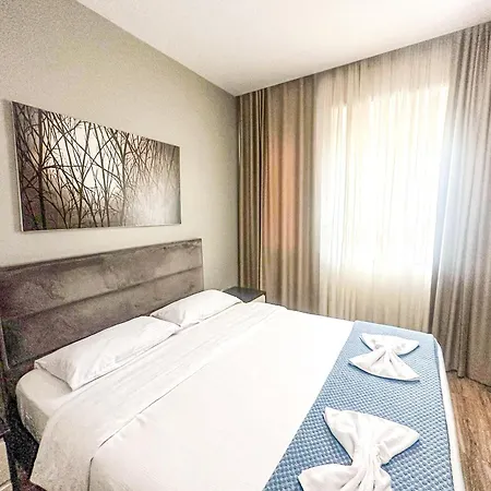 Old Bazaar Fogadó Tirana