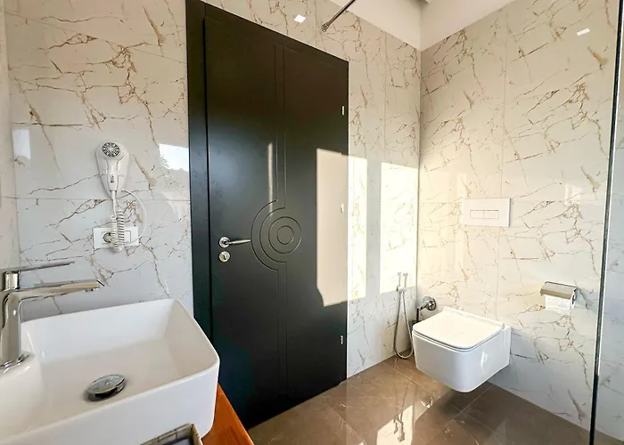 Old Bazaar טיראנה